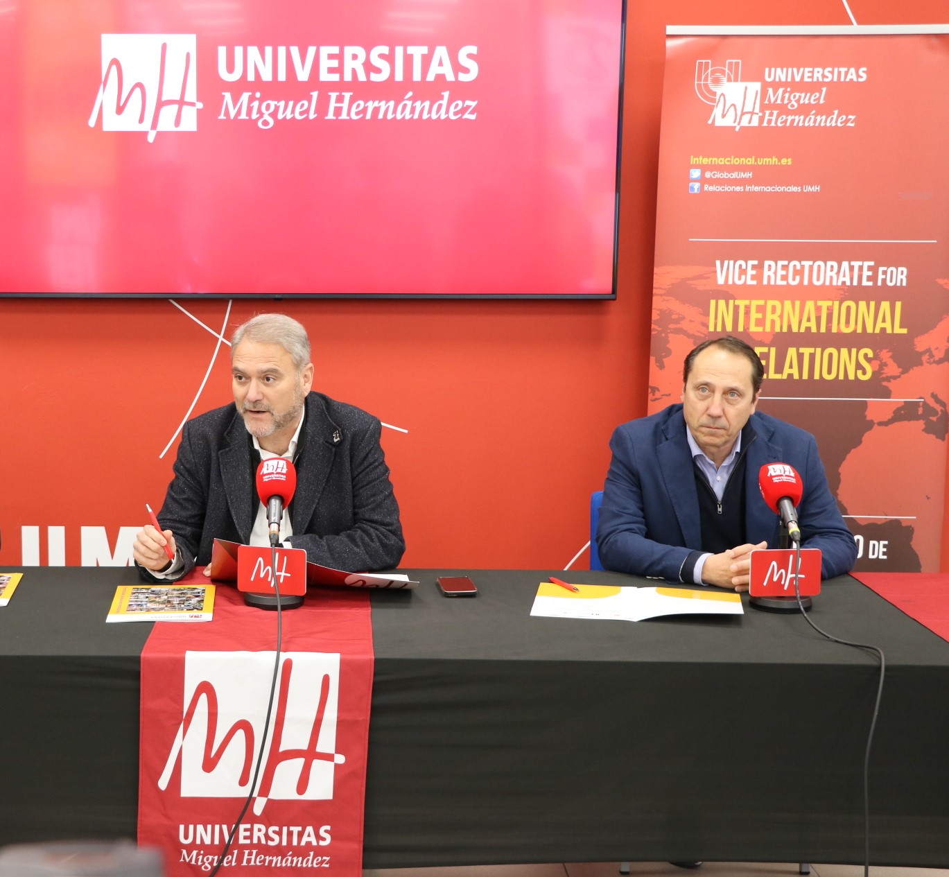 RSF España y la Universidad Miguel Hernández convocan una plaza para una estancia universitaria de un periodista latinoamericano en situación de riesgo